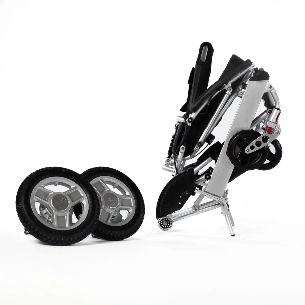 12_CITY_2_PLUS_SILVER_Folded_without_the_wheels.webp
