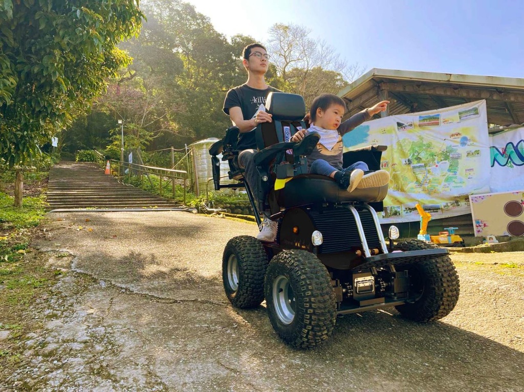 All Terrain 4 Driving Wheels PW-4x4Q 2