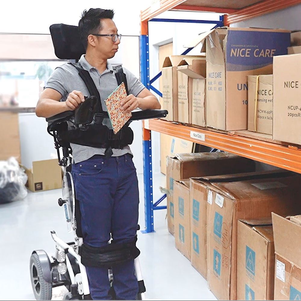 Phoenix - Full-automatic standing wheelchair 8